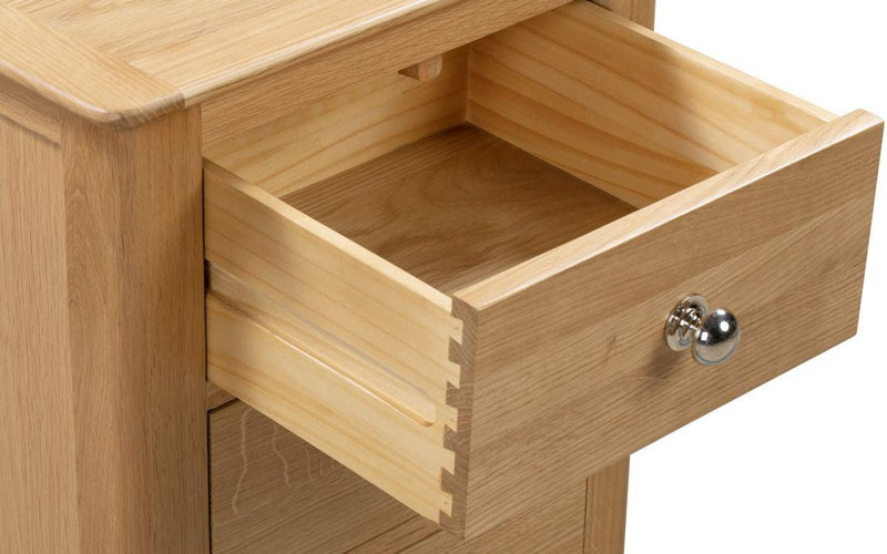 Julian Bowen Cotswold 3 Drawer Bedside  -  Solid Oak with Real Oak Veneers - Bedside Cabinets