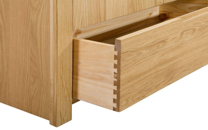 Julian Bowen Curve 3 Drawer Chest  -  Solid Oak with Real Oak Veneers - Chest Of Drawers